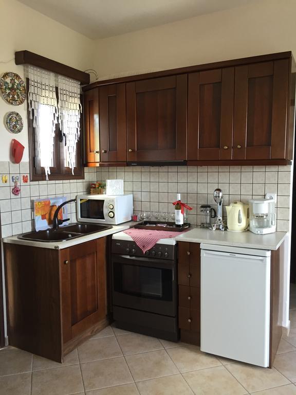 Vervekis Apartments Фіскардо Екстер'єр фото