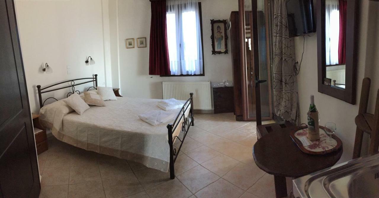 Vervekis Apartments Фіскардо Екстер'єр фото