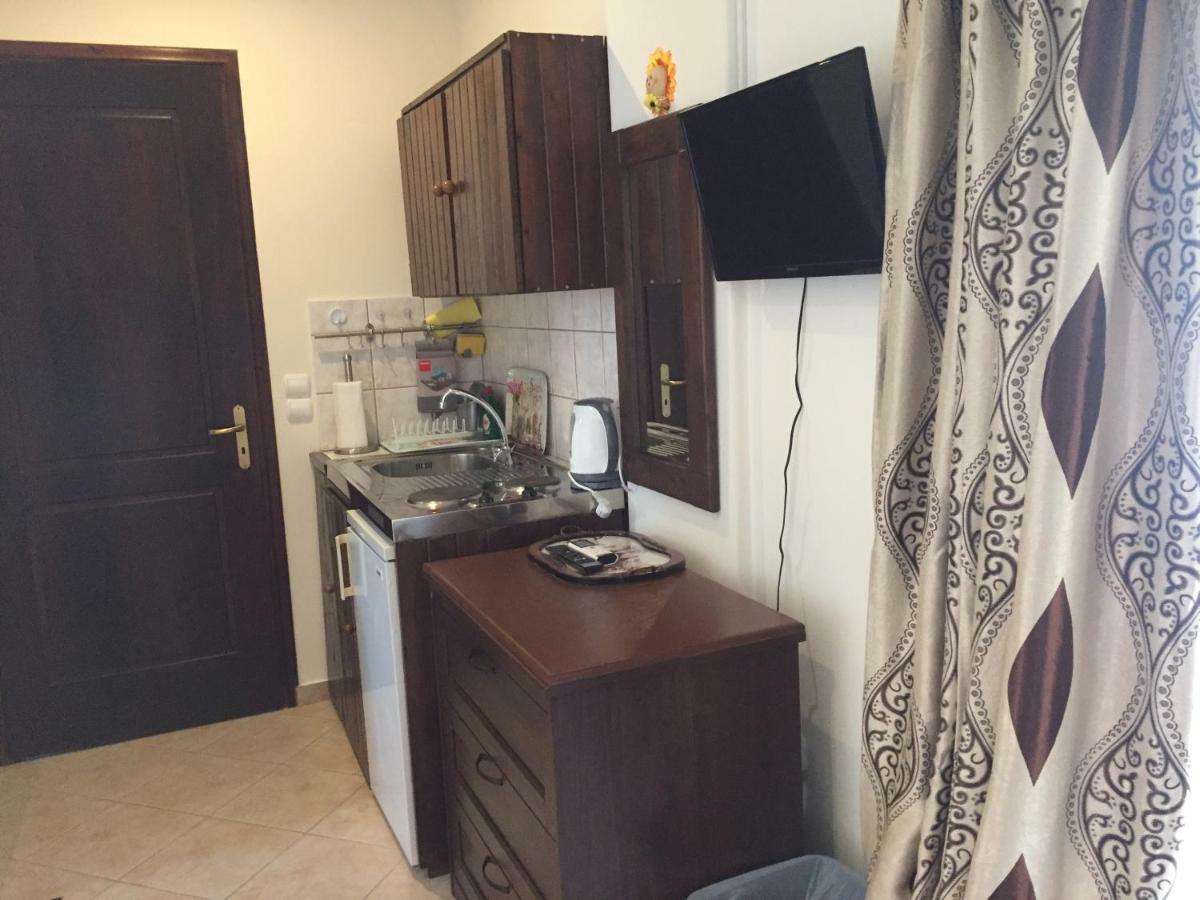 Vervekis Apartments Фіскардо Екстер'єр фото